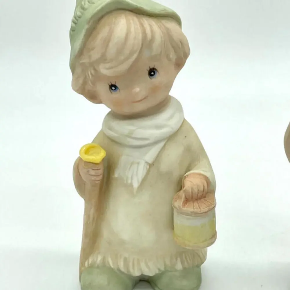 Vintage HOMCO Christmas Nativity Set Porcelain Children 4 Piece‎ Set 5502